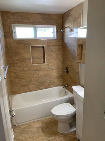 $2,995 / 2br - 1100ft2 - Upper 2bd 1bth Unit  In OCEAN BEACH (Ocean Beach)63663769185283123