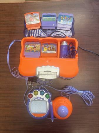 V-Tech, Easily Hooks Up to Your TV, Interactive Play Ages 3-8 1