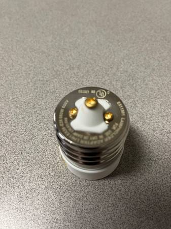 Mogul base adapter 1