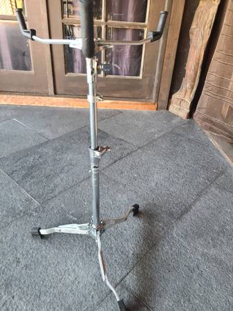 Drum Gear Bundle Stands dw, Pearl Snare, Istanbul Ride, Yamaha Hi-Hat 1