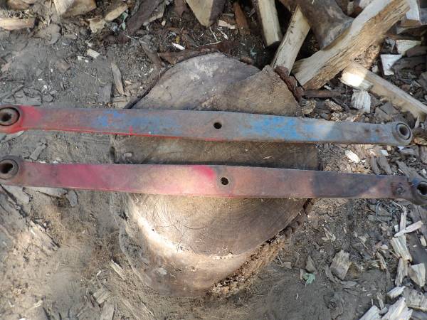 TRACTOR DRAW BARS 1