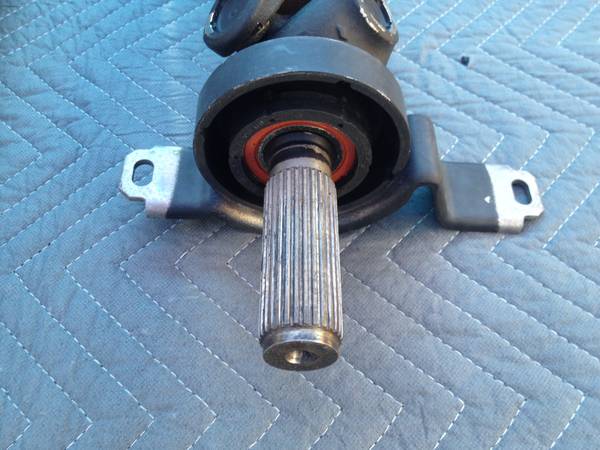 Eje de transmisión completo original automático para Chevy Camaro 2010-2015 - $55 (Lancaster)63471470708865124