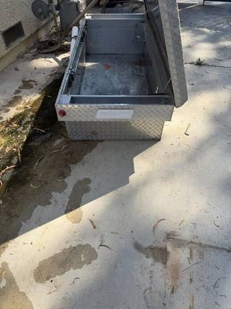 TOOLBOX - WEATHERGARD 1