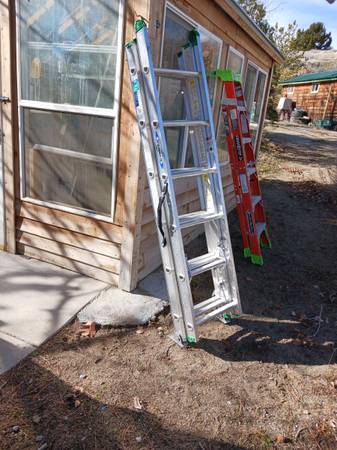 Warner extension ladder, new 1