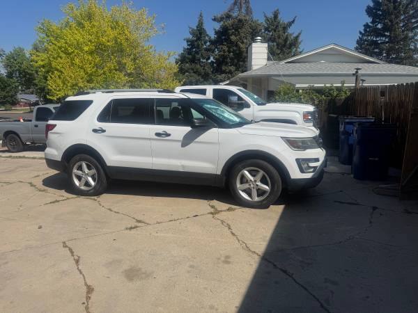 2016 police interceptor AWD 88k miles - $10,50063619746641921124
