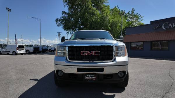 2011 GMC Sierra 2500HD 4x4 SLT, techo solar, cuero - $20.990 (Billings, MT)63442860037891121