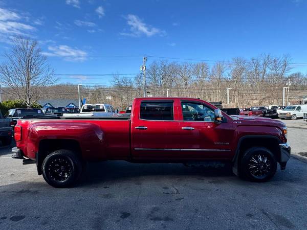 2019 GMC Sierra 3500HD DRW - Photo 7