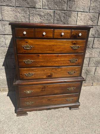 6 drawer solid wood chest 1