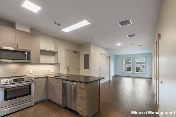 $3,595 / 2br - *NO FEE* New construction, open floor plan, all the luxury perks! *NOW (Newton)63699295123969120