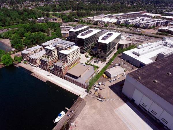 $3,223 / 2br - 1096ft2 - Zen Garden, Bark Park, Walk-in Closets63874307669379123