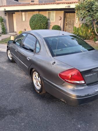 2004 FORD TAURUS SE V6 AUTOMATIC 1