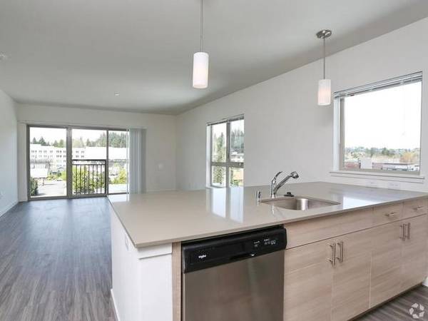 $1,856 / 1br - 610ft2 - We're Basically Paying You to Live Here. Up to 4 Weeks Free! (Bothell, WA)63850752440323122
