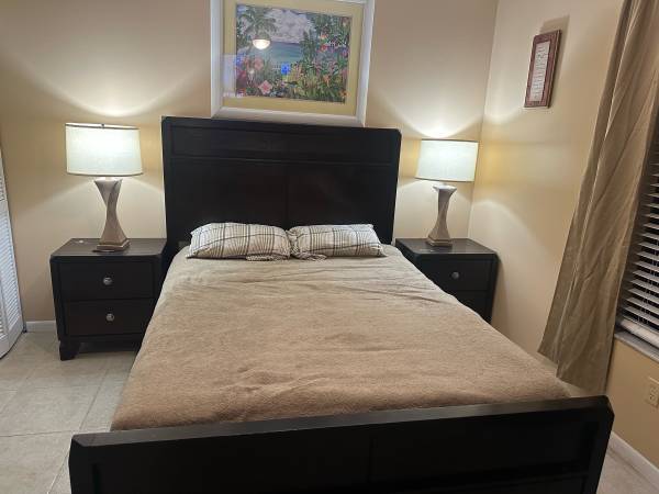 $1,000 / 1br - Habitación amueblada (Port Saint Lucie)63799881191169120