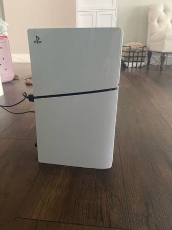 PS5 digital and 2 controllers for Sale 1