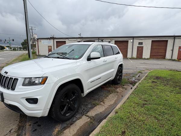 2015 Jeep Grand Cherokee - Altitude - $11,999 (Virginia Beach)63470583001985121