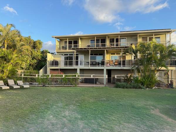 $7,900 / 5br - 2500ft2 - Beachfront 5 Bd/4Ba, North Shore, Waialua, Oahu (Waialua)63939390764546124