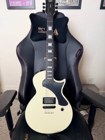 ESP/LTD EC-01FT white 1
