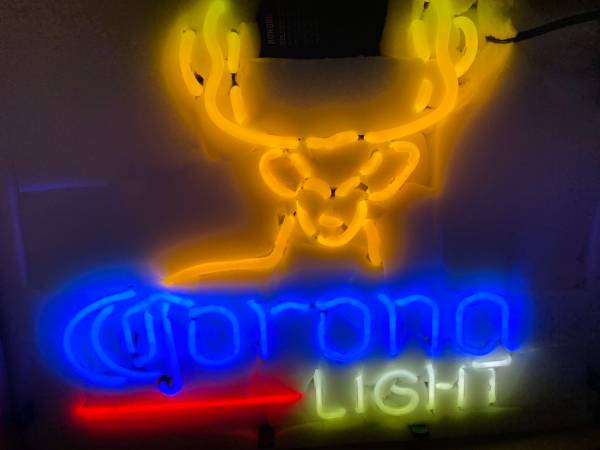 Corona deer sign neno light 1