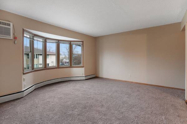 $1,250 / 2br - 750ft2 - 2 Bedroom Located In Richfield *Pleasant Apartments*63868701495809121