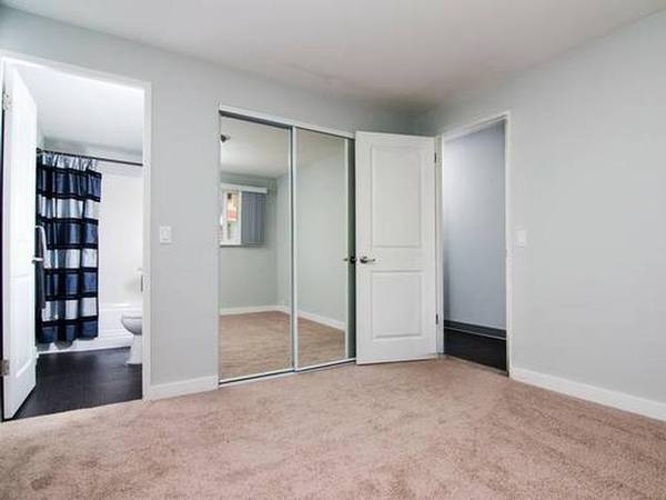 $1,450 / 1br - 525ft2 - Celebrate the Savings of Affordable Rent! (West Seattle)63850637535105123
