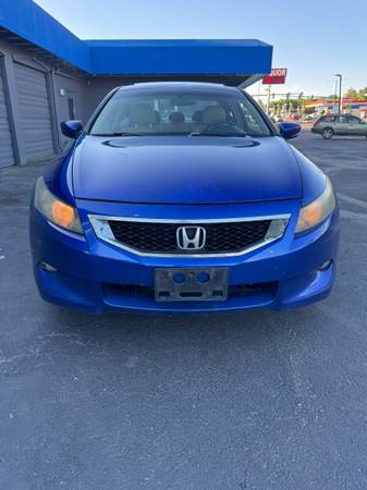 2008 HONDA ACCORD COUPE EX-L 188K MILLAS! ¡EN OFERTA!!! - $4,995 (4000 S BROADWAY ENGLEWOOD CO 80113)63619738102275121