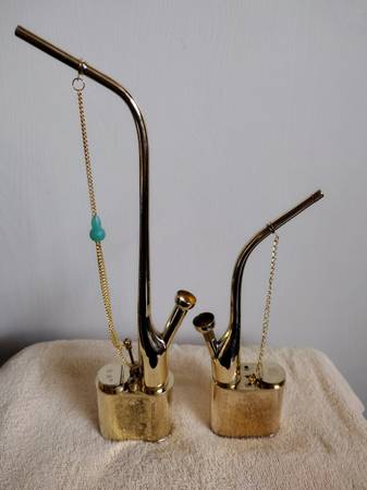 Super tall brass vaping smoking pipe with water tank 1