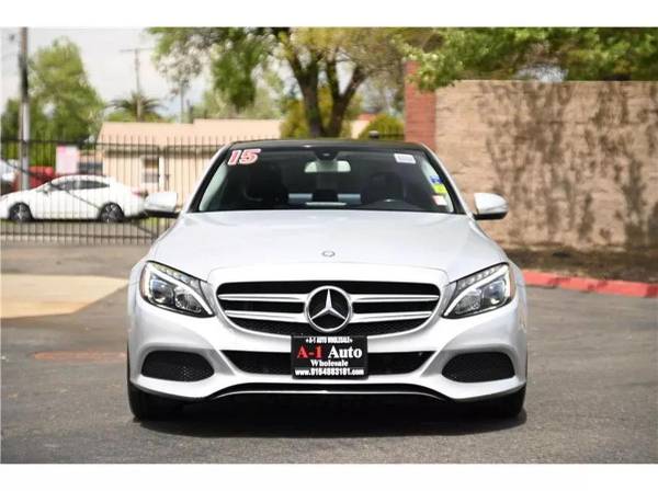 2015 Mercedes-Benz Clase C C 300 Sedán 4D - Financiamiento para la mayoría de situaciones crediticias - $12,607 (+ A1 AUTO MAYORISTA)63470759660929121