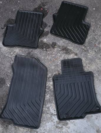 Honda Crosstour Floor Mat Protectors Front And Back 1
