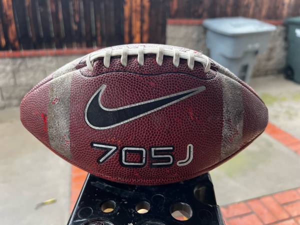NIKE FOOTBALL 1
