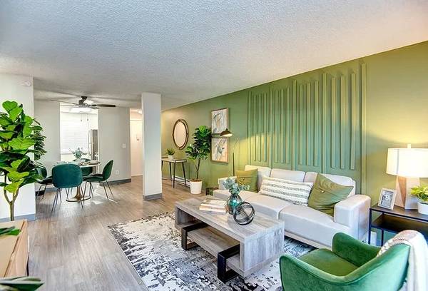 $1,675 / 2br - 776ft2 - TWO BEDROOM AVAILABLE NOW!!! $176963934291462402122