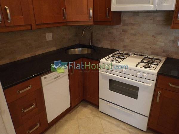 $2,150 HUGE Brighton Studio! Available NOW (Brighton)63996693185666124