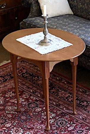 Antique Queen Anne Mahogany Tea Table 1