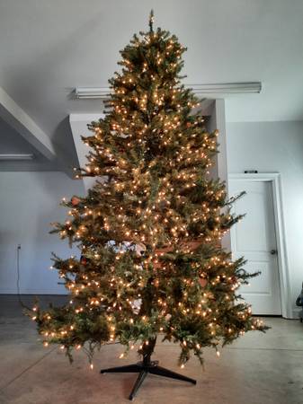 9' Artificial  Montana Fir Christmas Tree 1