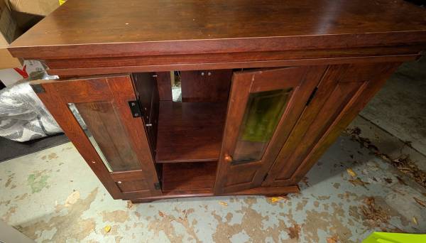 TV Stand with shelves - tons of storage! 1