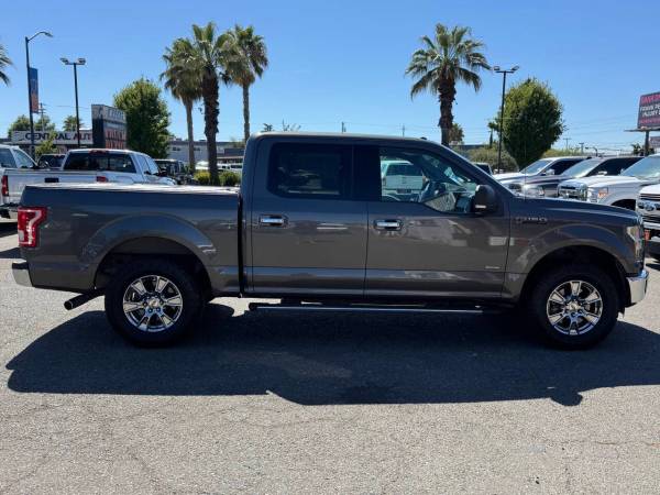 2015 Ford F-150 XLT 4x2 - Photo 8
