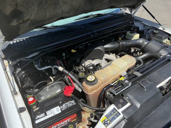 2002 Ford F-350 - Photo 9