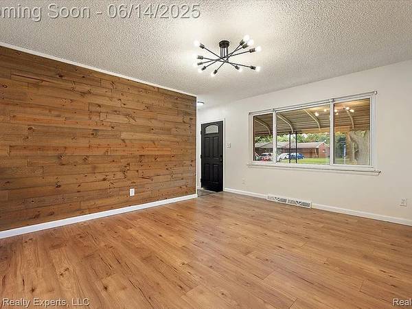 $580 / 3br - 🛁 Elegant Bathroom | Private Room | Great Offer! (Cortland)63689699283585121