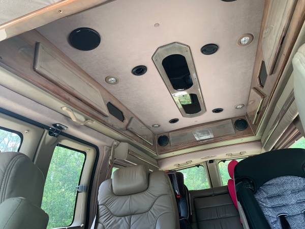 2000 GMC Savana conversión de RV - $11,500 (Tomball)63617060800643123