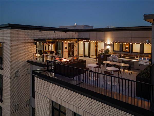 $4,100 / 2br - 1068ft2 - Elevated Living in NW Portland - Up to 10 weeks free at Millhouse! (NW Portland)63820739444865124