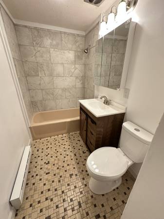 $2,600 / 2br - Move in ready - Open Floor Plan! - Giant kitchen counter - NEW NEW NEW63931250963202122