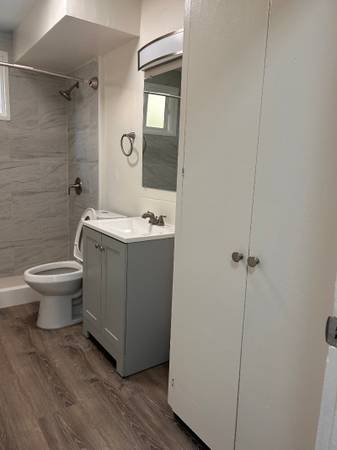 $2,040 / 2br - 650ft2 - Renovated Two Bedroom Apartment In Waipahu (94-111 Pupunohe St, Waipahu, HI)63686691519873123