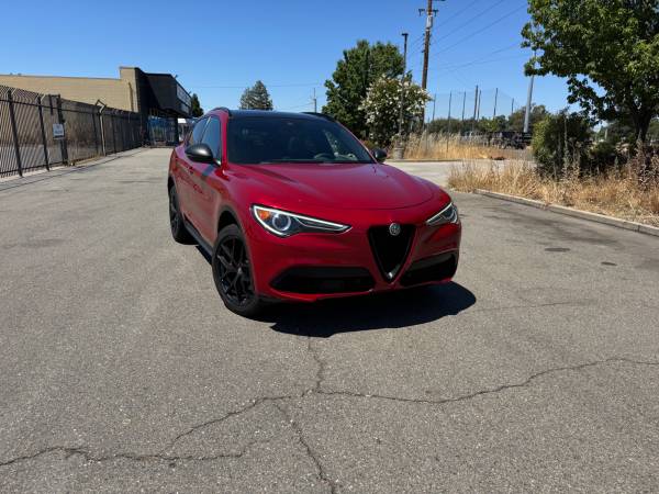 2019 ALFA ROMEO STELVIO TI SPORT! AWD! ONE OWNER! FULLY LOADED! - $12,998 (sacramento)63619557084931120