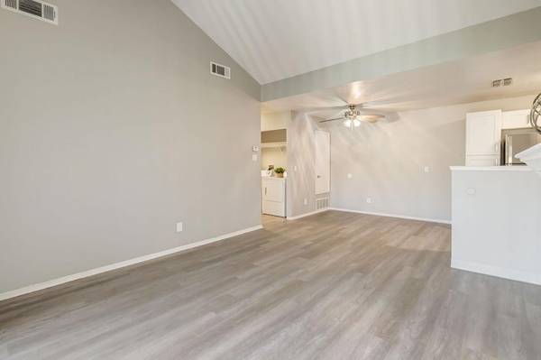 $1,938 / 2 habitaciones - 998 pies² - ¡Date prisa! ¡Gratis por mudarte en septiembre + tarifas con descuento especial! (pittsburg / antioch)63668095293953120