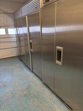 Subzero 48" Inch  BI48-SD0 1