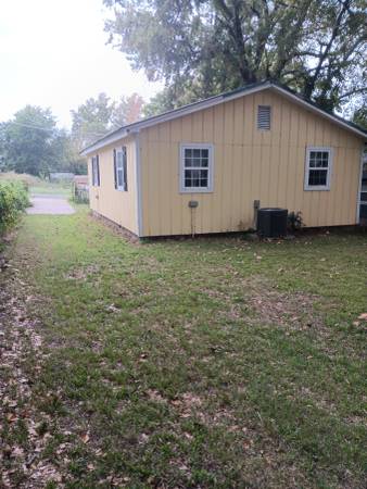$950 / 2br - 850ft2 - Location, location, location  ,by NSU in Tahlequah (Tahlequah, Oklahoma)63981981486211123