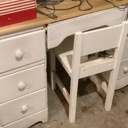 Vintage solid wood homework desk 1