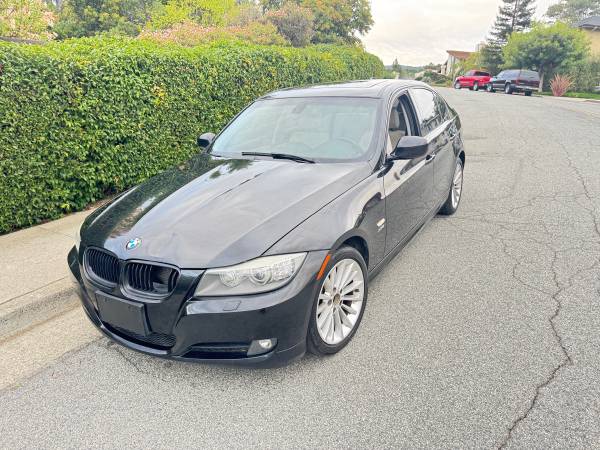 2011 BMW 328IX AWD 4 DOOR AUTOMATIC ***NAVIGATION*** SPORT PACKAGE*** 1