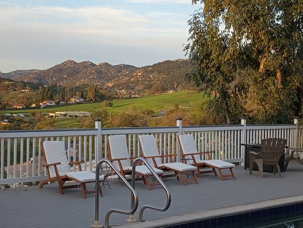 $2,350 / 1br - House, Furnished with View and Pool BBQ w/Utilities (Escondido)64037218521346121