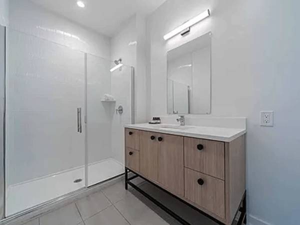 $750 / 1br - @@Hermosamente _1 habitación 1 baño_4300 Kelly Dr@@ (Filadelfia, PA)64024500221185122