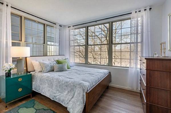 $570 Bright Bedroom and Ensuite Bath in Comfortable House Share (Seattle)63845962723971120